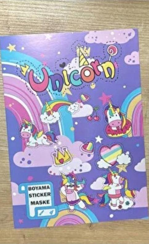 Unicorn - Süper Kolay Boyama Kitabı - Çıkartma Hediyeli Ve Make